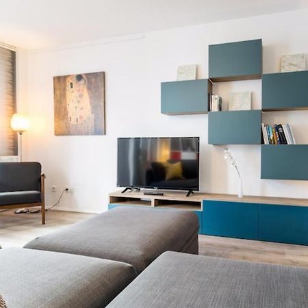 Homefy Oldtown Apartment - 6 People - 2 Bath - Balcony - Top Location Düsseldorf Exterior foto