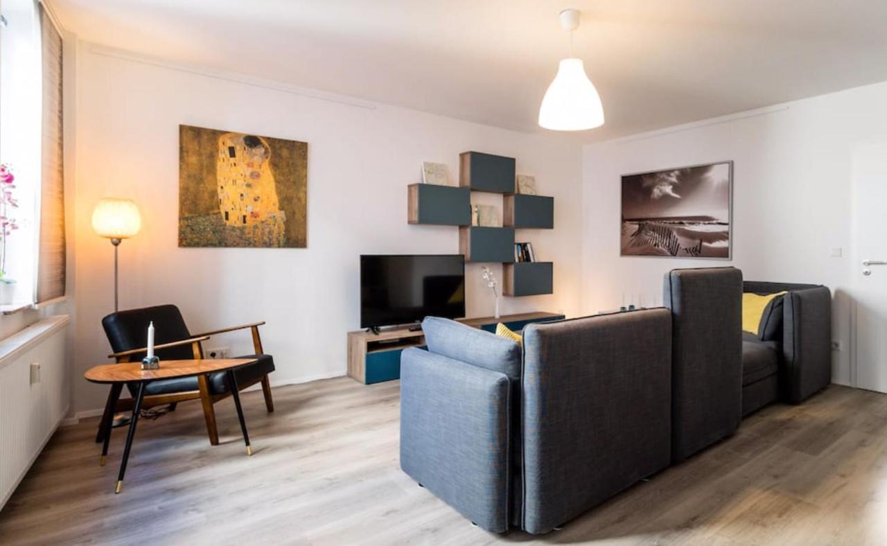 Homefy Oldtown Apartment - 6 People - 2 Bath - Balcony - Top Location Düsseldorf Exterior foto